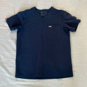 FIGS Men's Dark Harbor Scrub Top